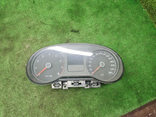 щиток приборов (приборная панель) Volkswagen Polo Sedan 1 поколение 2015, 1.6 л., МКПП, седан, 6RU920860B