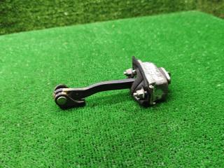 ограничитель открывания двери Ford C-Max 1 поколение 2006, 2.0 л., бензин, МКПП, минивэн