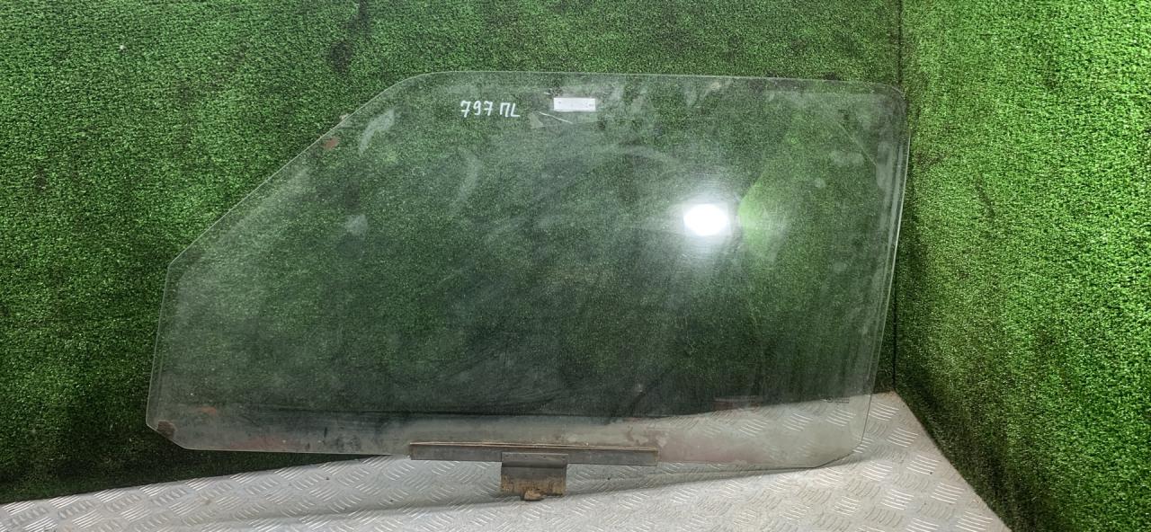 стекло двери передней левой Volkswagen Golf 2 поколение 1990, 1.6 л., дизель, МКПП, хетчбэк 3 дв. - фото №1