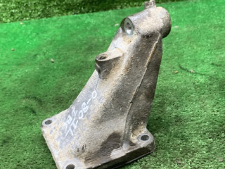 кронштейн двигателя Mercedes-Benz C-Класс W202/S202 [рестайлинг] 1997, 1.8 л., бензин, МКПП, седан, 1112230904