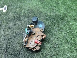 замок двери передней левой Chrysler 300M 1 поколение 2002, 3.5 л., бензин, АКПП, седан