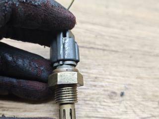 датчик температуры турбины Toyota Avensis 1 поколение (T220) 1999, 2.0 л., дизель, МКПП, хетчбэк 5 дв., 8942460010