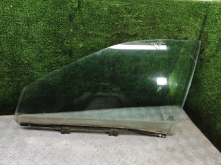 стекло двери передней левой Renault Laguna 1 поколение 1998, 1.8 л., бензин, МКПП, хетчбэк 5 дв.