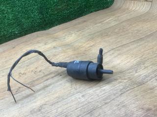 насос (моторчик) омывателя стекла Opel Corsa B 1998, 1.0 л., X 10 XE, бензин, МКПП, хетчбэк 3 дв.