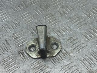 ответная часть (скоба) замка двери Mercedes-Benz E-Класс W210/S210 [рестайлинг] 1999, 3.2 л., дизель, АКПП, седан