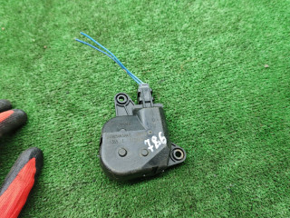 моторчик заслонки печки Dodge Grand caravan 4 поколение [рестайлинг] 2004, 3.8 л., бензин, АКПП, минивэн