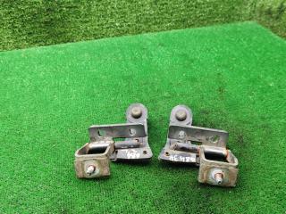 петля крышки багажника Renault Laguna 1 поколение 1997, 1.8 л., F3P 670, бензин, МКПП, универсал