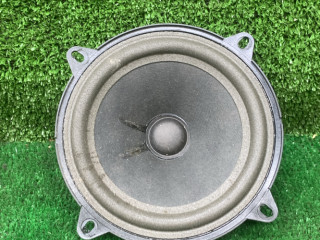 динамик двери Renault Duster 1 поколение [рестайлинг] 2017, 2.0 л., бензин, МКПП, внедорожник 5 дв., полный привод