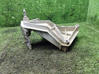 кронштейн КПП Renault Laguna 1 поколение 1998, 1.8 л., бензин, МКПП, хетчбэк 5 дв.