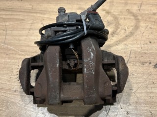 суппорт задний правый Mercedes-Benz E-Класс W211/S211 2005, 3.0 л., дизель, АКПП, универсал, задний привод