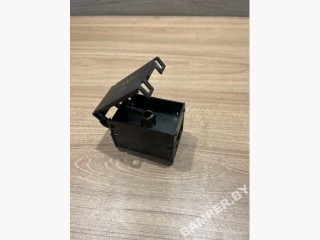 клеммник Mercedes-Benz E-Класс W210 [рестайлинг] 2000, седан, 2105451303