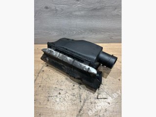 корпус воздушного фильтра Mercedes-Benz E-Класс W210 [рестайлинг] 2001, 3.2 л., дизель, универсал