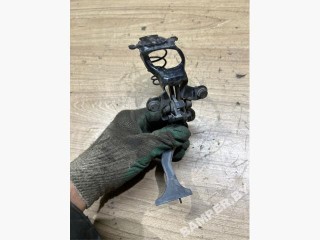 замок капота Mercedes-Benz E-Класс W210/S210 1998, 3.0 л., дизель, 2108870127