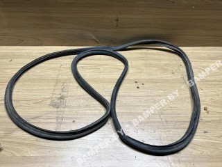 уплотнитель Mercedes-Benz E-Класс W210 [рестайлинг] 2002, 2.2 л., дизель