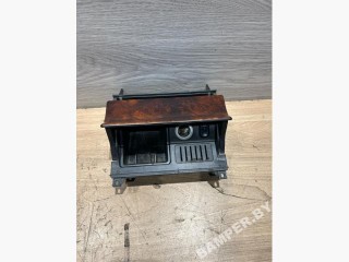 пепельница Mercedes-Benz E-Класс W210 [рестайлинг] 2001, 2.7 л., дизель, седан
