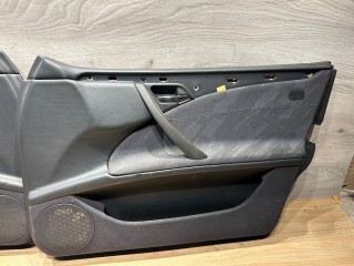 Обшивка двери (комплект) Mercedes-Benz E-Класс W210 [рестайлинг] 2002, 3.2 л., дизель, седан