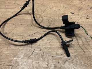датчик ABS Mercedes-Benz E-Класс W211/S211 2005, 3.0 л., дизель, АКПП, универсал, задний привод, 2115402317