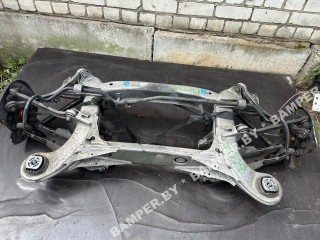 балка подвески задняя Mercedes-Benz S-Класс W220 2001, 3.2 л., бензин, седан