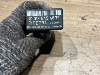 реле (прочие) Mercedes-Benz E-Класс W124 [рестайлинг] 1994, 2.0 л., бензин, 0135454832