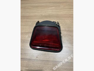 дополнительный стоп-сигнал Mercedes-Benz E-Класс W210 [рестайлинг] 2001, 3.2 л., дизель, седан