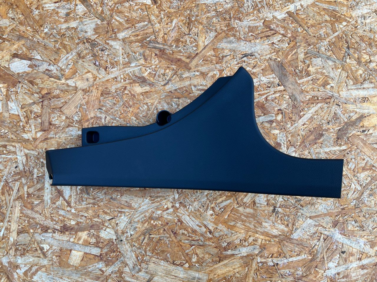 накладка на порог внутренняя Honda Accord 11 поколение 2025, 1.5 л., L15B, бензин, вариатор, седан, 8421130AA0, 8421130AA01ZA - фото №1