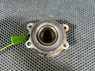 ступица передняя Audi A8 D4/4H 2012, 4.2 л., CDRA, бензин, АКПП, седан, 8K0407615B