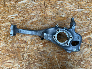 кулак поворотный правый Porsche Macan 1 поколение [2-й рестайлинг] 2022, 2.9 л., DGR, бензин, АКПП, внедорожник 5 дв., 95B407254F, 95B407254B