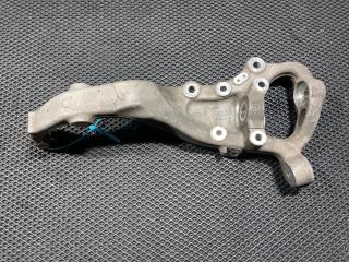 кулак поворотный правый Mercedes-Benz S-Класс W222/C217/A217 2014, 4.7 л., M 278.928, бензин, АКПП, седан, A2222001, A2223322001, 2222001