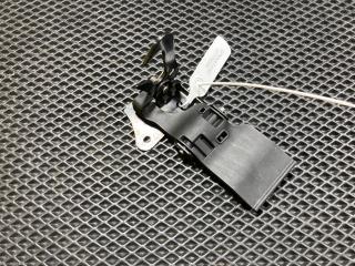 захватный крюк капота Audi A8 D4/4H 2012, 4.2 л., CDRA, бензин, седан, 4H0823485C, 4H0823485D