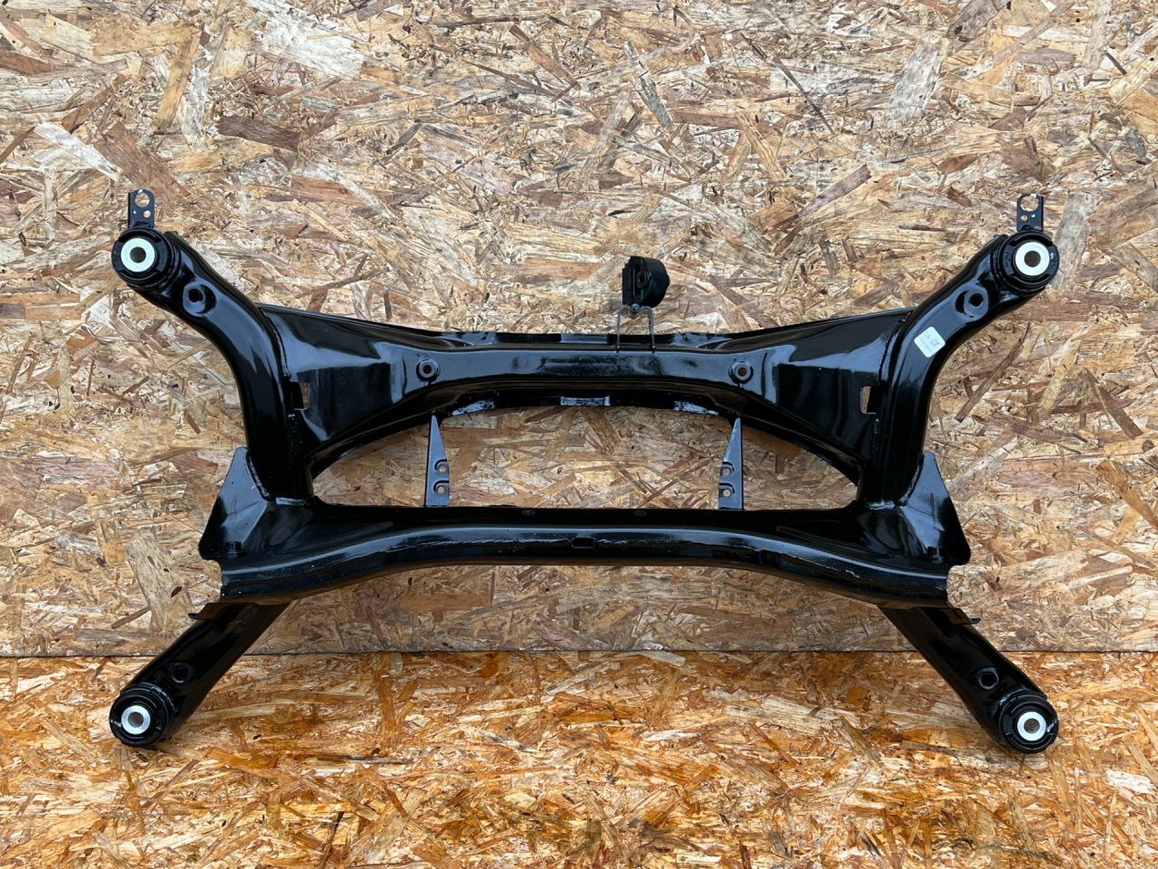 балка подвески задняя Honda CR-V 6 поколение 2025, 1.5 л., L15B, бензин, АКПП, внедорожник 5 дв., 50300-3A1-A00 - фото №1