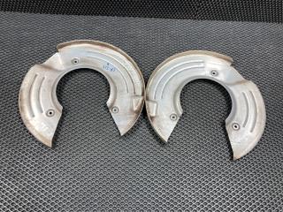 защитный кожух тормозного механизма Jaguar XF X260 2019, 3.0 л., AJ 126, бензин, АКПП, седан, GX732C029AB, GX732C028AB, T2H3208, T2H3207