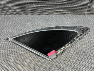 стекло кузовное боковое левое Jaguar F-Pace 1 поколение 2016, 3.0 л., 306PS, бензин, АКПП, внедорожник 5 дв.