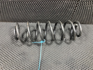 пружина задняя Volkswagen Passat (USA) 1 поколение 2013, 1.8 л., CPRA, бензин, АКПП, седан