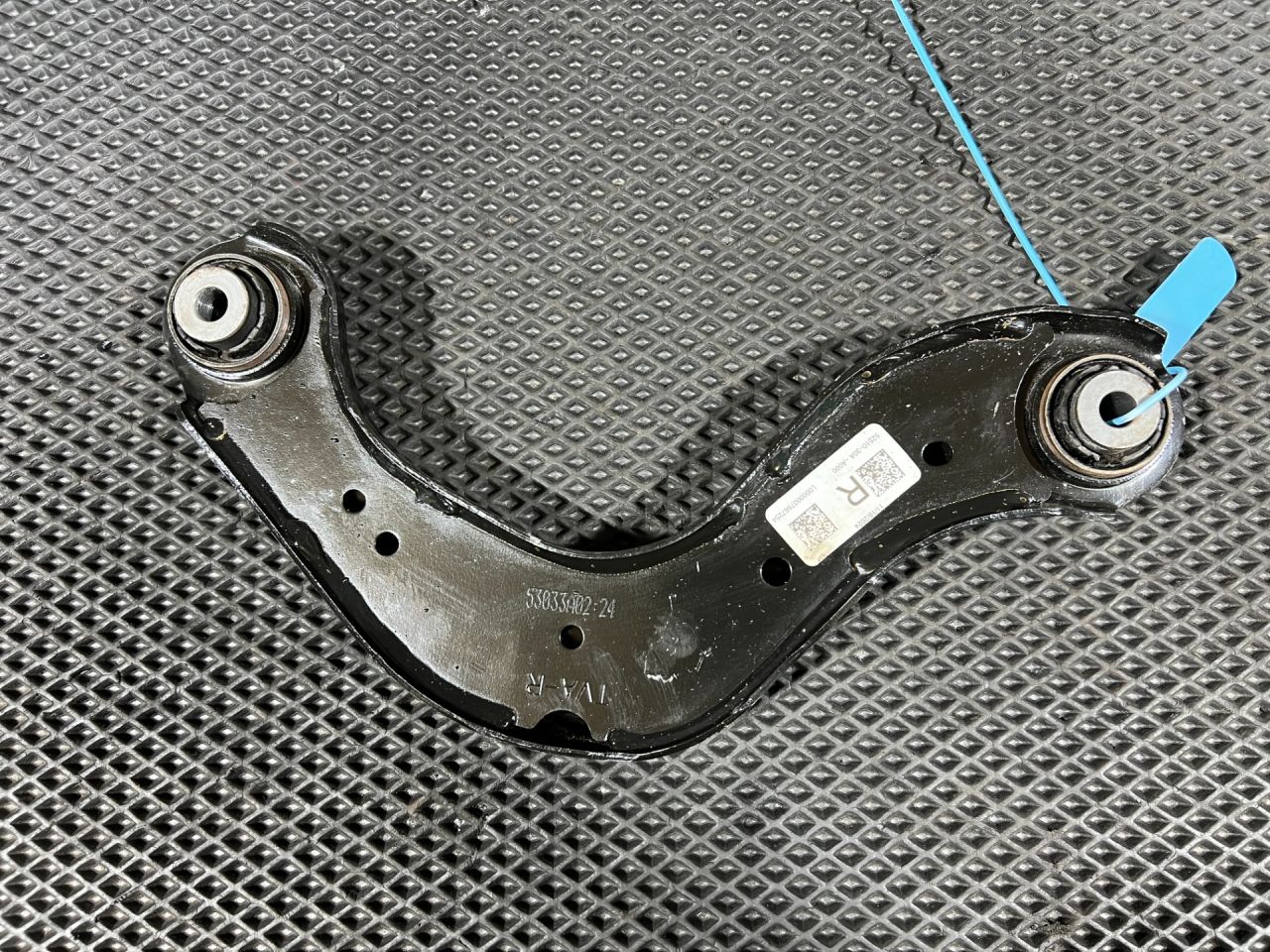 рычаг задний правый Honda Accord 11 поколение 2025, 1.5 л., L15B, бензин, вариатор, седан, 52510-30A-A00 - фото №1