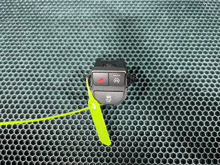 кнопка ASC / ESP Land Rover Range Rover Evoque L538 [рестайлинг] 2015, 2.0 л., 204PT, бензин, АКПП, внедорожник 5 дв., BJ3214K147BD