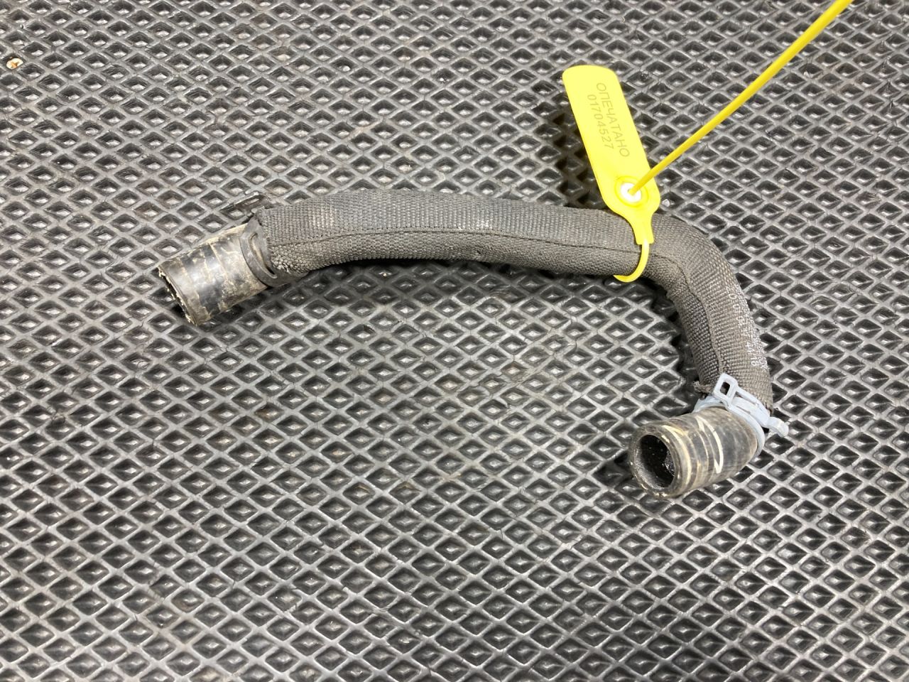 патрубок (трубопровод, шланг) Audi A6 C8 2018, 3.0 л., бензин, АКПП, седан, 4K0819374Q - фото №1