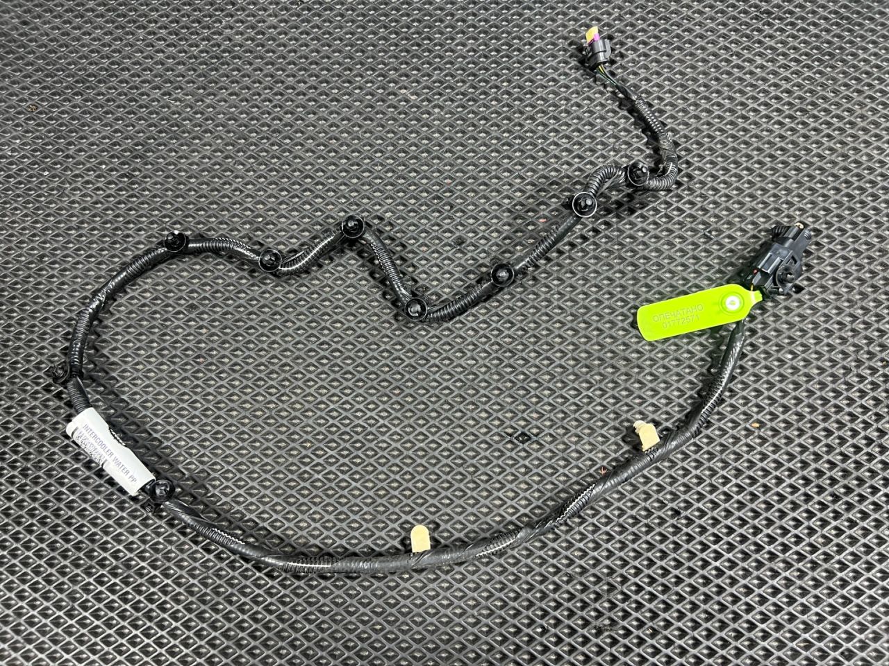 проводка Land Rover Range Rover Sport 2 поколение L494 2017, 3.0 л., бензин, АКПП, внедорожник 5 дв., FPLA14C361AB - фото №1