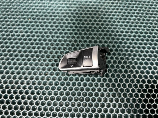 кнопки управления на руле Audi Q5 8R 2011, 3.2 л., бензин, АКПП, внедорожник 5 дв., 4E0951527AD, 4E0951527ADWEP