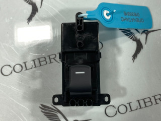 кнопка стеклоподъемника двери Honda CR-V 6 поколение 2025, 1.5 л., L15B, бензин, вариатор, внедорожник 5 дв., 35770-3M0-Y01