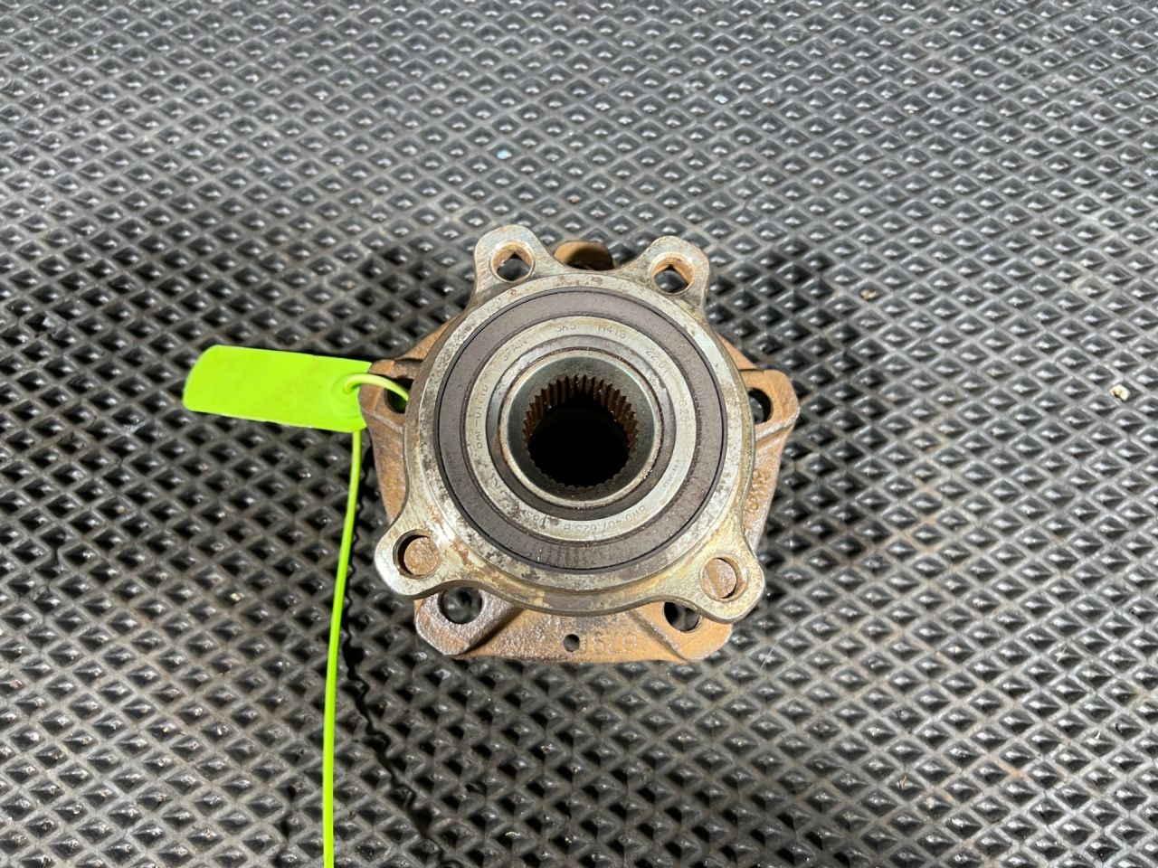 ступица задняя Audi A5 F5 2019, 2.0 л., бензин, АКПП, лифтбэк, 8W0501679B - фото №1