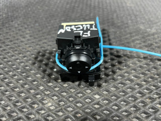 джойстик регулировки зеркал Hyundai Tucson 4 поколение 2024, 2.5 л., G4KN, бензин, АКПП, внедорожник 5 дв., 93530-AA0004X