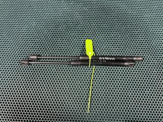 амортизатор капота Audi A8 D3 [2-й рестайлинг] 2009, 4.2 л., BVJ, бензин, 4E0823359D