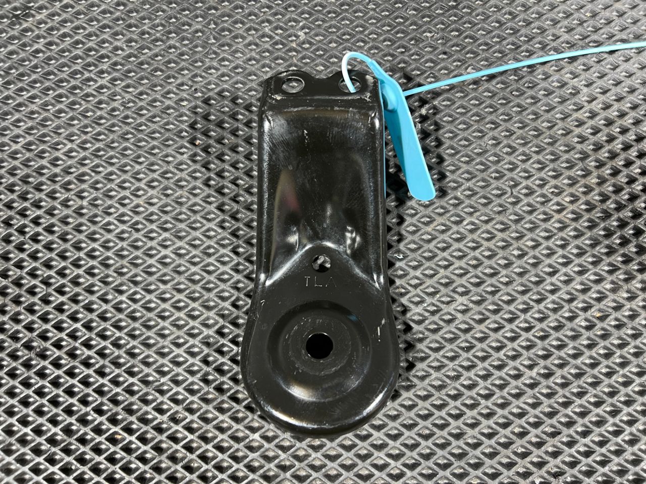 Кронштейн балки Honda CR-V 6 поколение 2025, 1.5 л., L15B, бензин, АКПП, внедорожник 5 дв., 50365-TLA-A00 - фото №1