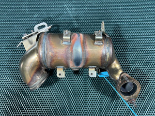 катализатор Chevrolet Trax 2 поколение 2024, 1.2 л., бензин, АКПП, внедорожник 5 дв., 25204363