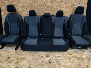 салон (комплект сидений) Nissan Rogue T33 2022, 1.5 л., KR15, бензин, АКПП, внедорожник 5 дв.