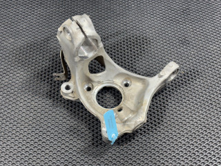 кулак Volkswagen Taos 1 поколение 2021, 1.5 л., DNK, бензин, АКПП, внедорожник 5 дв., 5QM407258