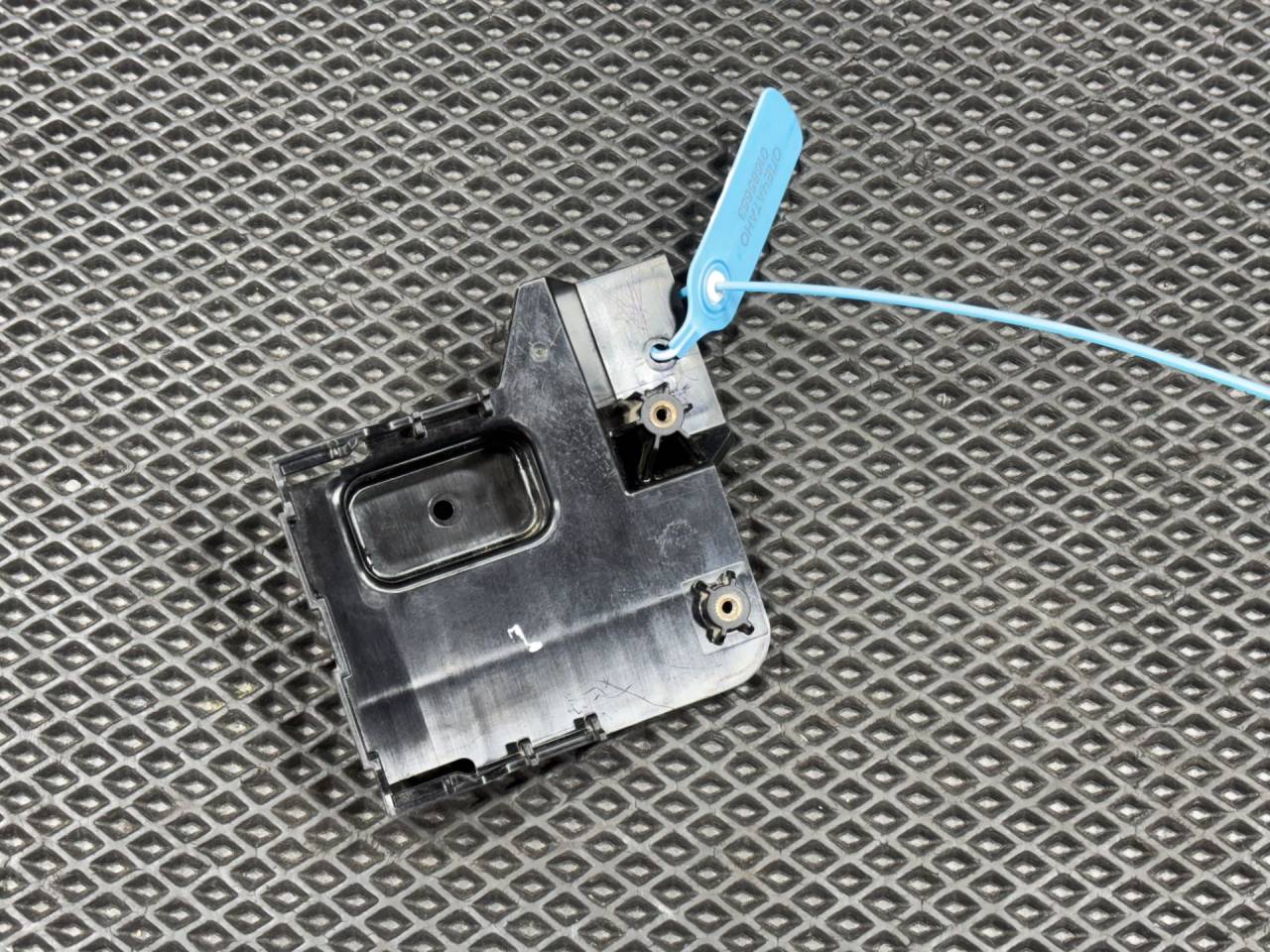 датчик мертвых (слепых) зон Ford Bronco Sport 1 поколение 2020, 1.5 л., бензин, АКПП, внедорожник 5 дв., M1PT14D189AA - фото №1