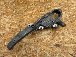 кулак поворотный левый Jaguar XF X260 260 2015, 3.0 л., бензин, АКПП, седан, GX633K186AA, T2H35510