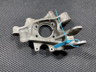 кулак задний левый Porsche Cayenne 958 2014, 4.8 л., M 48.02, бензин, АКПП, внедорожник 5 дв., 7P0505435B