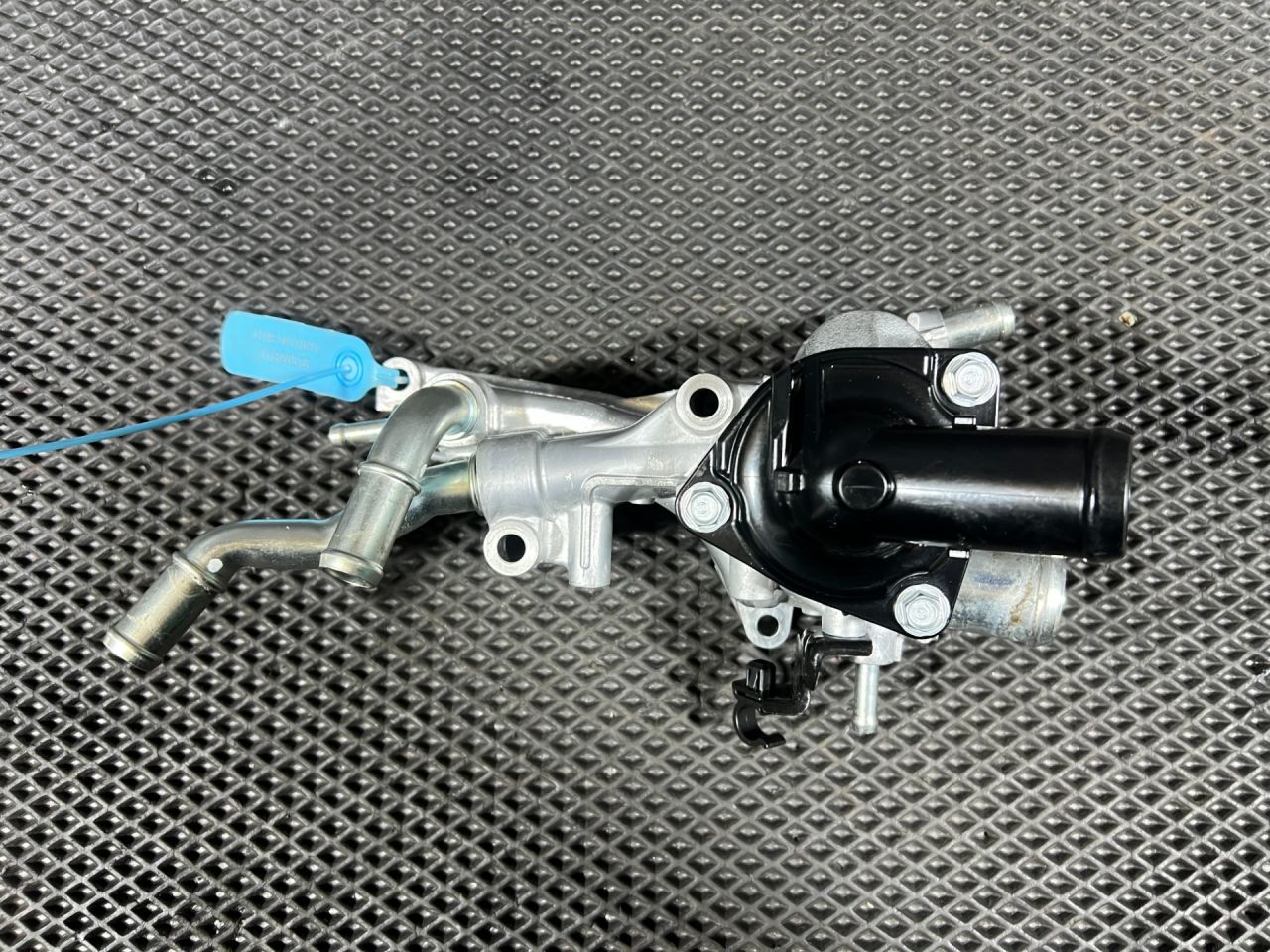 термостат Honda Accord 11 поколение 2025, 1.5 л., L15B, бензин, вариатор, седан, 19320-6A0-A51, 6A0A5011025 - фото №1